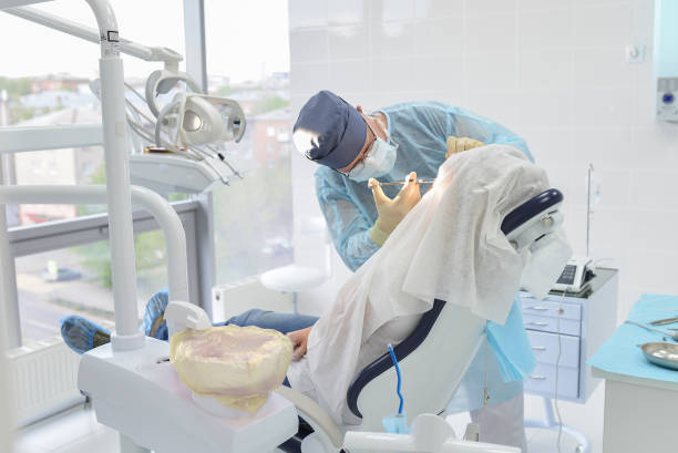 Best Emergency Tooth Extraction in North River Shores, FL